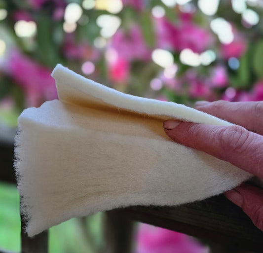 100% wool 1000gsm - NEW and better! - Natural WaddingWool Valley 